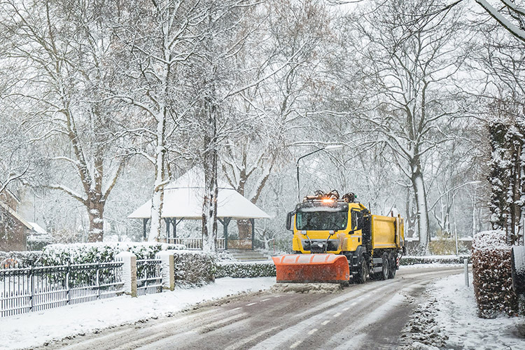 Väghållning Call&Report är ett GPS system för vinterväghållning, snöröjning, halkbekämpning och sandning